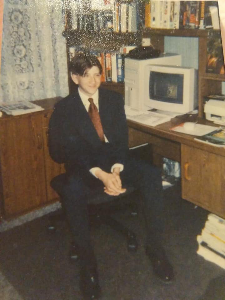 Jonny Mac at his desk in Knox, PA, Clarion County, circa 1999